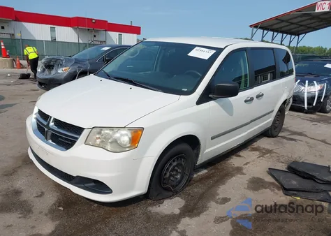 2011 Dodge Grand Caravan C/V z USA, uszkodzony, nr VIN 2D4JN1AG3BR789019